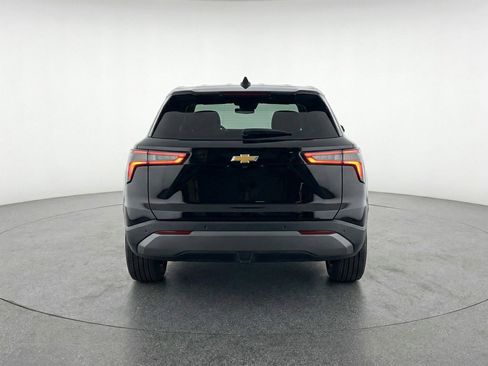 Used 2025 Chevrolet Equinox LT image 7