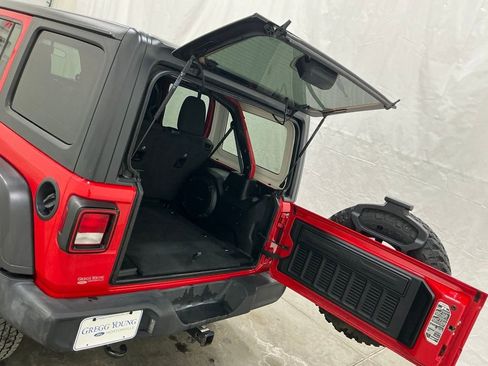 Used 2021 Jeep Wrangler Unlimited Sport image 21
