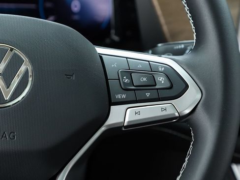 New 2026 Volkswagen Atlas SE FWD image 62