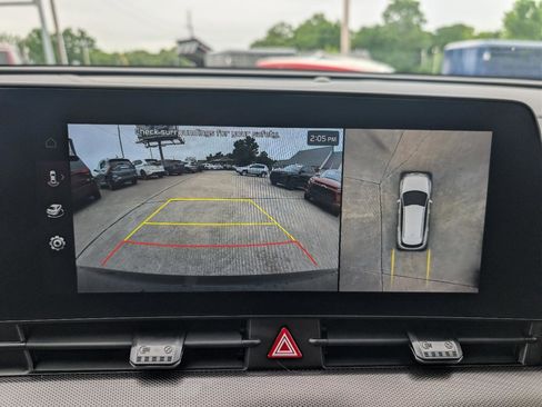 Used 2025 Kia Sportage SX FWD image 40