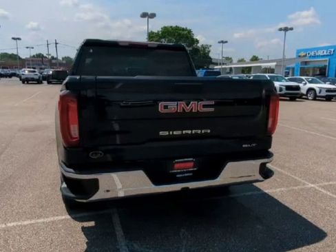 Used 2024 GMC Sierra 1500 SLT image 7