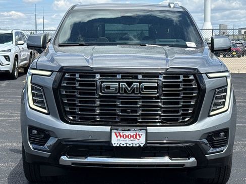 New 2026 GMC Yukon XL Denali Ultimate AWD/4WD image 4