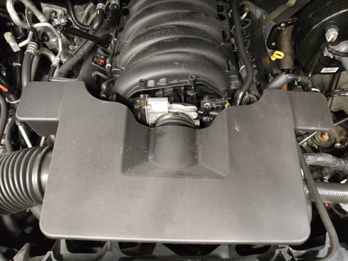 Used 2020 Chevrolet Tahoe LS AWD/4WD image 30