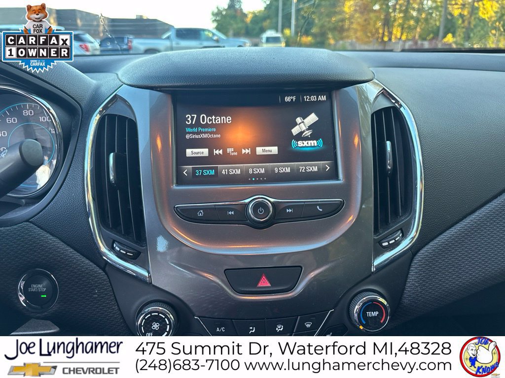 Used 2017 Chevrolet Cruze LT w/ Convenience Package FWD image 15