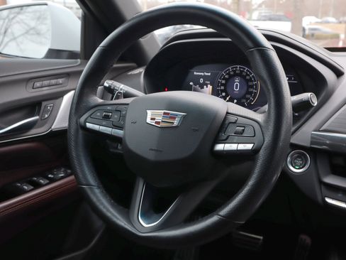 Used 2022 Cadillac CT4 Sport image 17