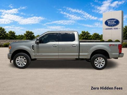 Used 2019 Ford F250 Limited w/ FX4 Off-Road Package AWD/4WD image 4