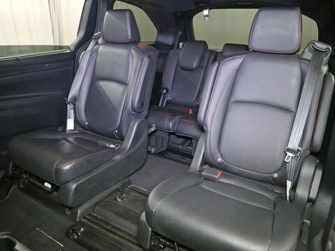 Certified 2023 Honda Odyssey Sport image 13
