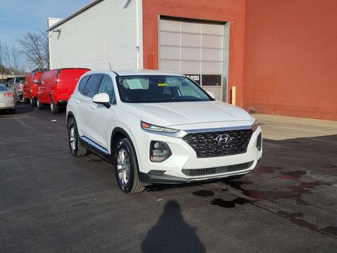 Used 2020 Hyundai Santa Fe SE image 10