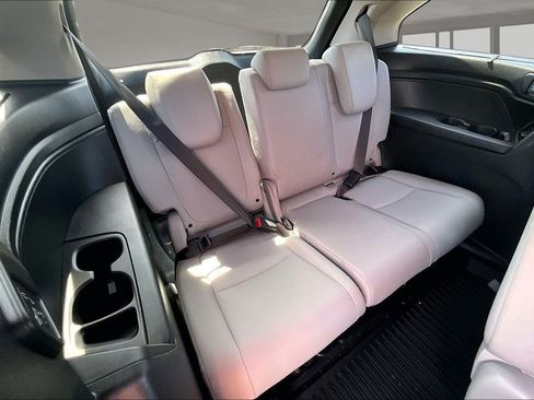 Used 2020 Honda Odyssey Touring image 25