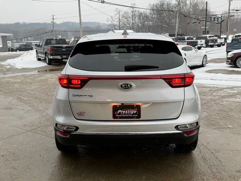 Used 2020 Kia Sportage LX image 13