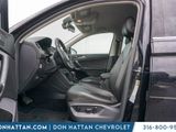 Used 2018 Volkswagen Tiguan SE image 3