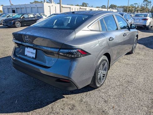 New 2026 Nissan Sentra S w/ Floor Mat Package FWD image 4