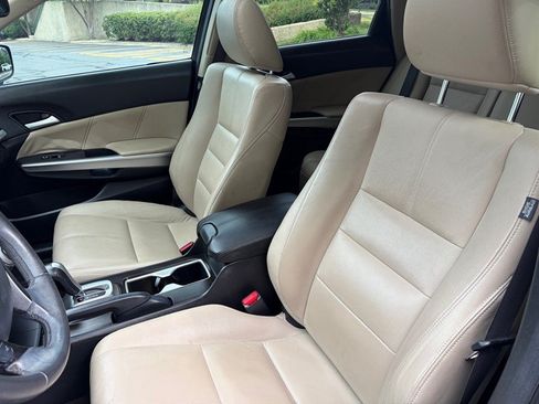 Used 2013 Honda Crosstour EX-L image 29