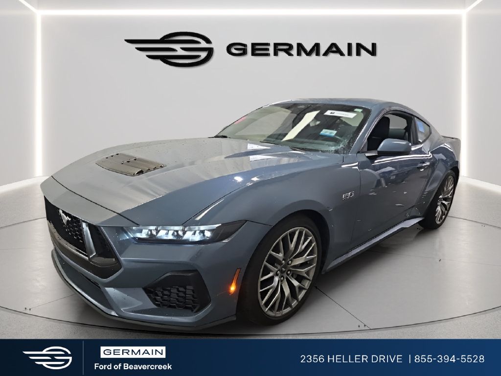 Used 2025 Ford Mustang GT Premium RWD image 2