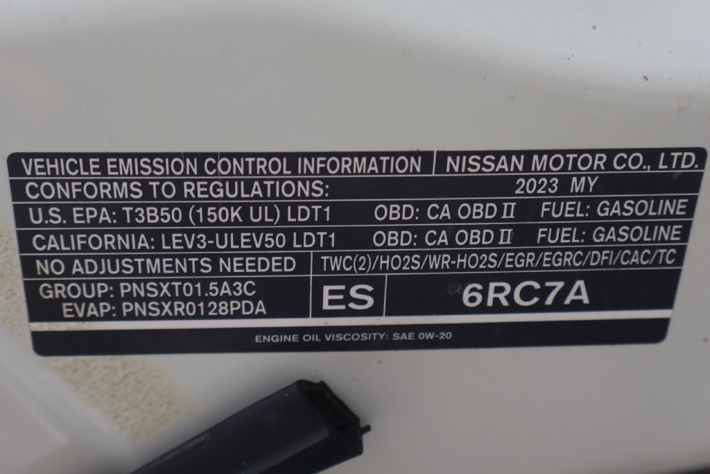 Used 2023 Nissan Rogue S FWD image 15