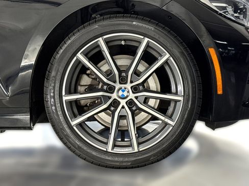 Used 2020 BMW 330i Sedan w/ Convenience Package RWD image 11