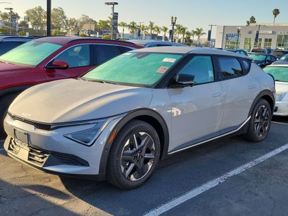 Used 2025 Kia EV6 Light w/ Light LR Technology Package