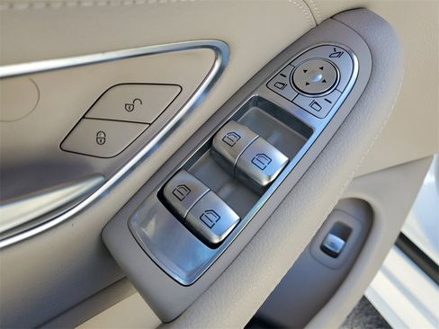 Used 2020 Mercedes-Benz C 300 4MATIC Cabriolet image 14