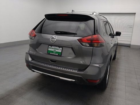 Used 2018 Nissan Rogue SV w/ Premium Package FWD image 7
