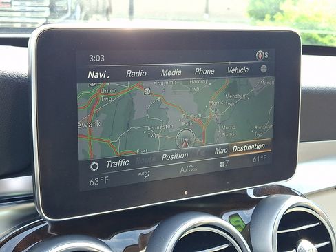 Used 2018 Mercedes-Benz C 300 4MATIC Sedan image 17