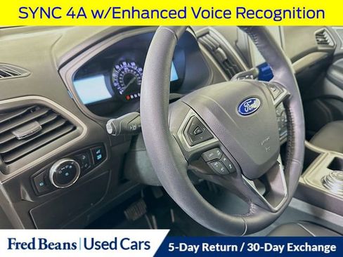 Used 2024 Ford Edge SEL w/ Convenience Package image 12