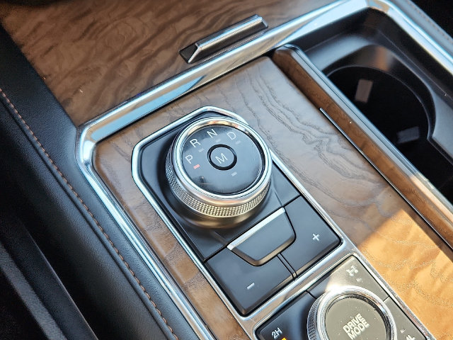 Used 2019 Ford Expedition Max Platinum AWD/4WD image 10