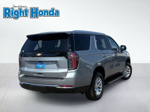 Used 2025 Chevrolet Tahoe LT RWD image 7
