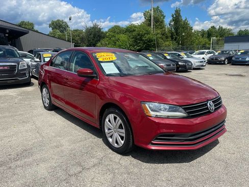 Used 2017 Volkswagen Jetta S image 3
