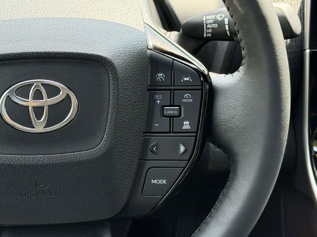 Used 2023 Toyota bZ4X AWD image 24