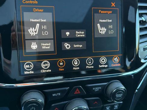 Used 2021 Jeep Grand Cherokee Limited w/ Quick Order Package 2GK 80th image 18