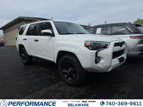 Used 2020 Toyota 4Runner SR5 Premium AWD/4WD image 1