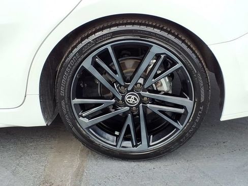 Used 2026 Toyota Camry XSE w/ Premium Package FWD image 7