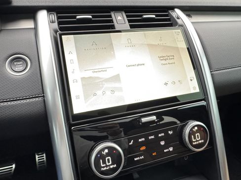New 2026 Land Rover Discovery Dynamic SE AWD/4WD image 20