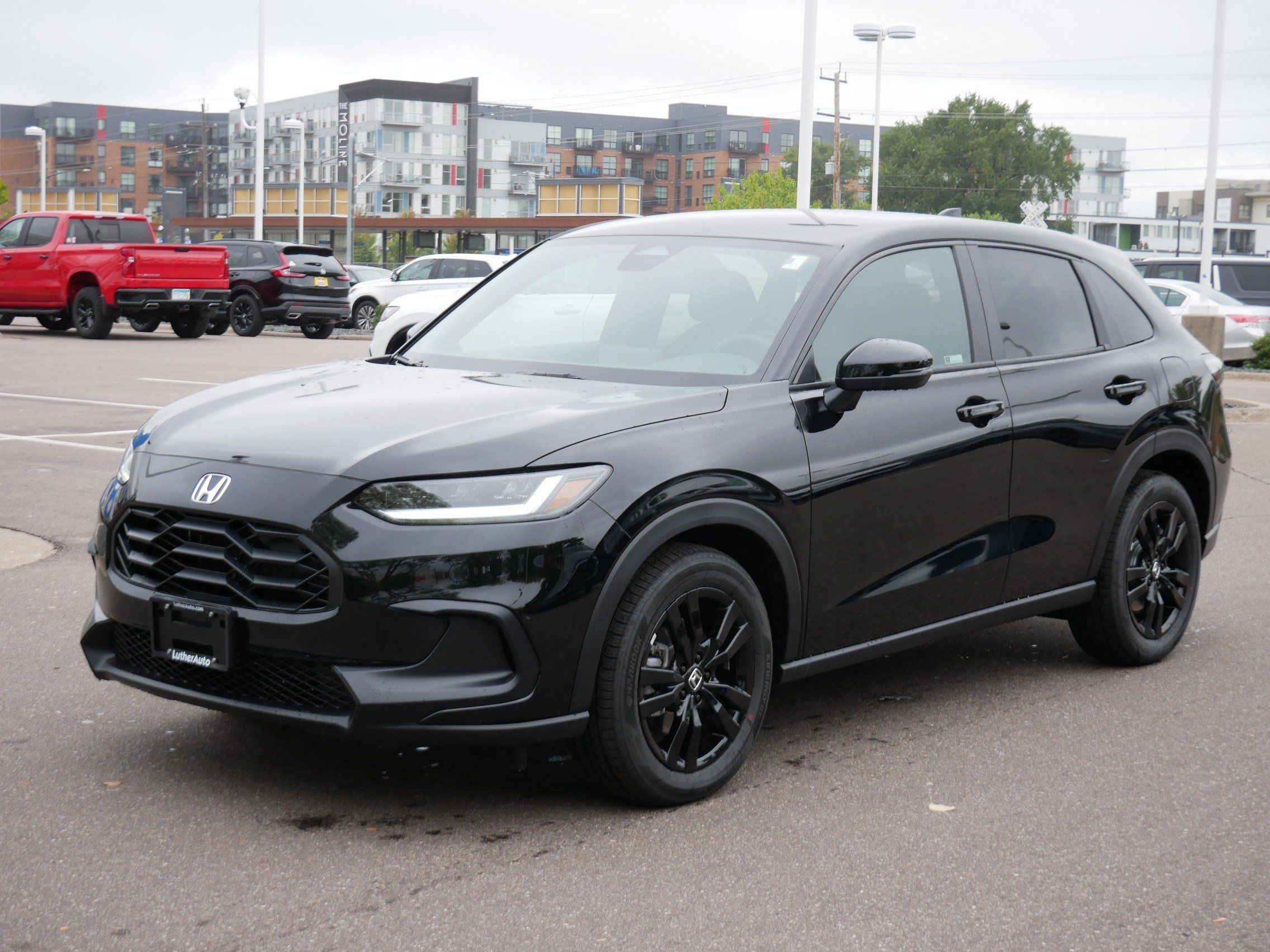 Used 2027 Honda HR-V Sport image 3