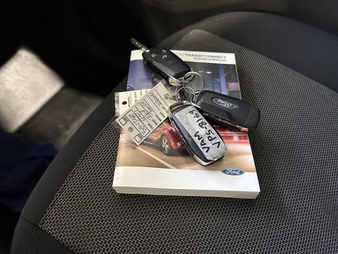 Used 2021 Ford Transit Connect XL image 30