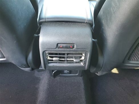 Certified 2022 Lincoln Corsair AWD w/ Equipment Group 101A image 14