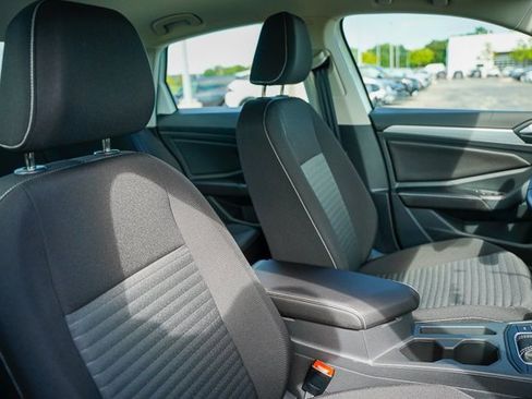 New 2025 Volkswagen Jetta S image 29