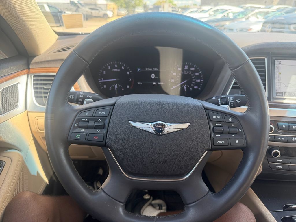 Used 2020 Genesis G80 3.8 RWD image 14