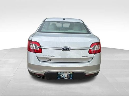 Used 2012 Ford Taurus SEL image 4