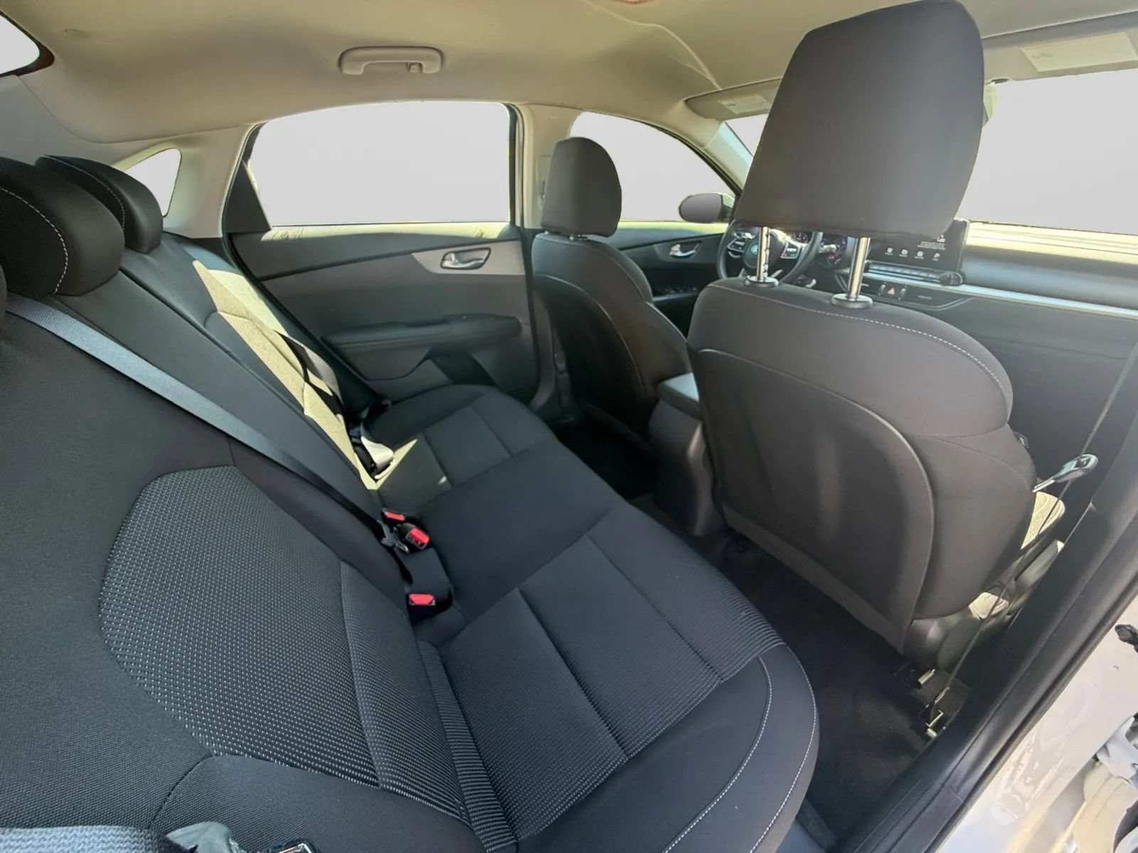 Used 2021 Kia Forte LXS FWD image 29