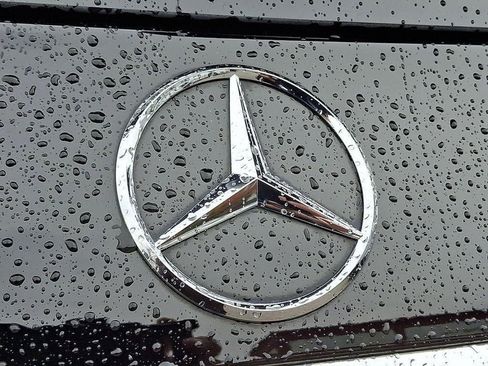 Used 2023 Mercedes-Benz GLS 450 4MATIC image 34