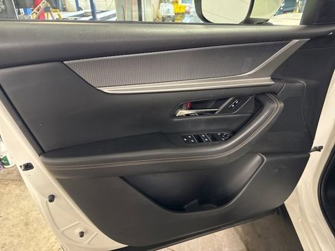 Used 2024 MAZDA CX-90 3.3 Turbo w/ Preferred Plus image 12