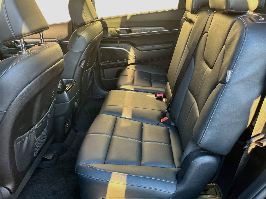 Used 2025 Kia Telluride SX FWD image 26