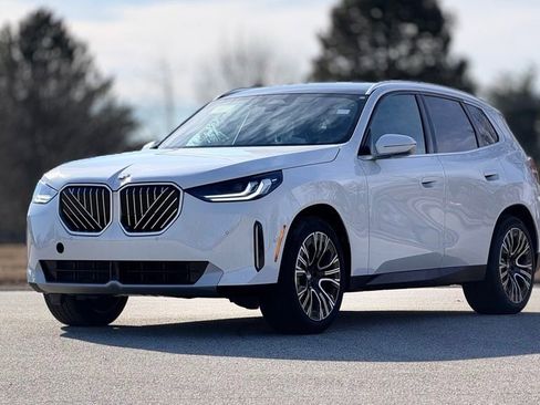 New 2026 BMW X3 xDrive30 w/ Convenience Package image 1