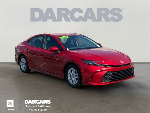 Used 2025 Toyota Camry LE FWD image 1