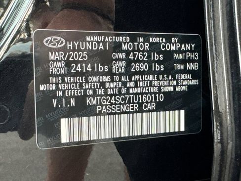 Used 2026 Genesis G70 2.5T Prestige RWD image 36