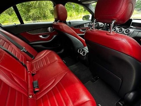 Used 2015 Mercedes-Benz C 300 4MATIC Sedan image 19