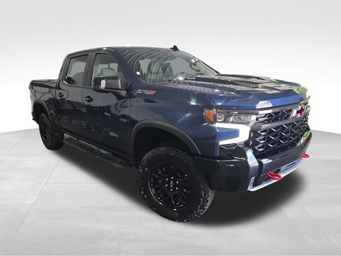Used 2023 Chevrolet Silverado 1500 ZR2 w/ Technology Package AWD/4WD image 7