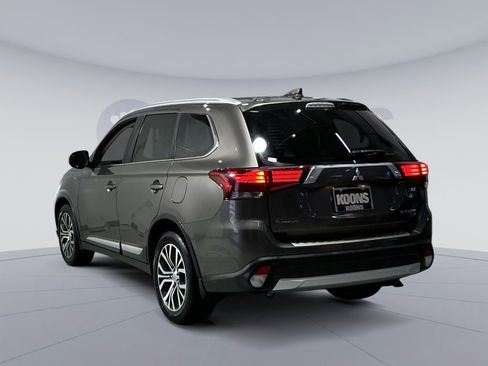 Used 2018 Mitsubishi Outlander GT image 14