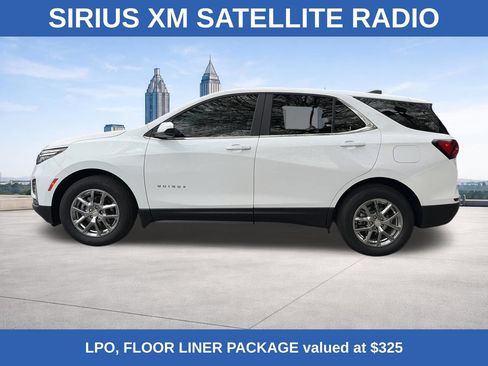 Used 2022 Chevrolet Equinox LT FWD image 2